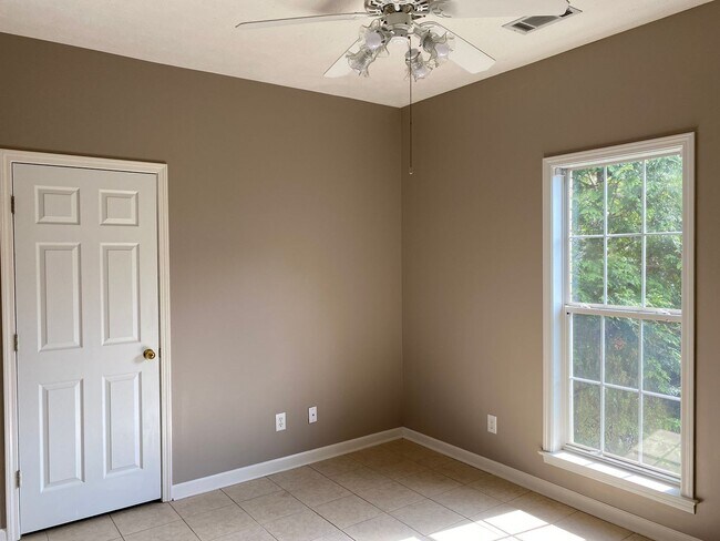 Building Photo - Highland Ridge Neighborhood in Prattville