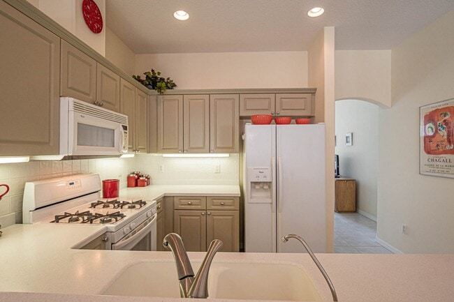 Building Photo - 7652 15th St