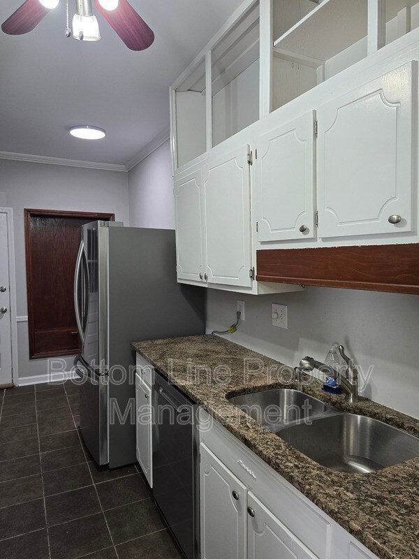 Building Photo - 5949 Quail Hollow Rd