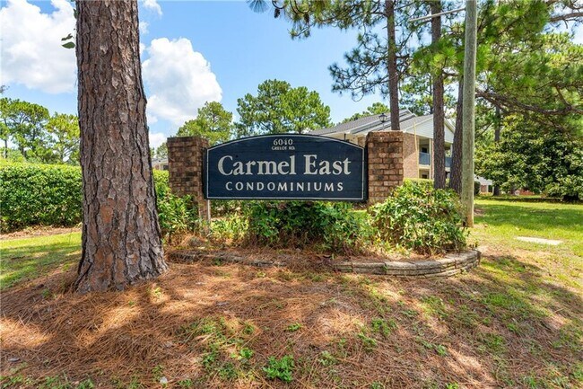 Building Photo - 6040 Grelot Rd
