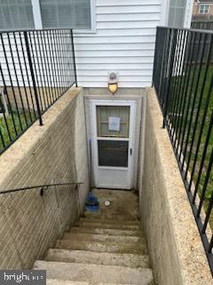 Building Photo - 18303 Barney Dr