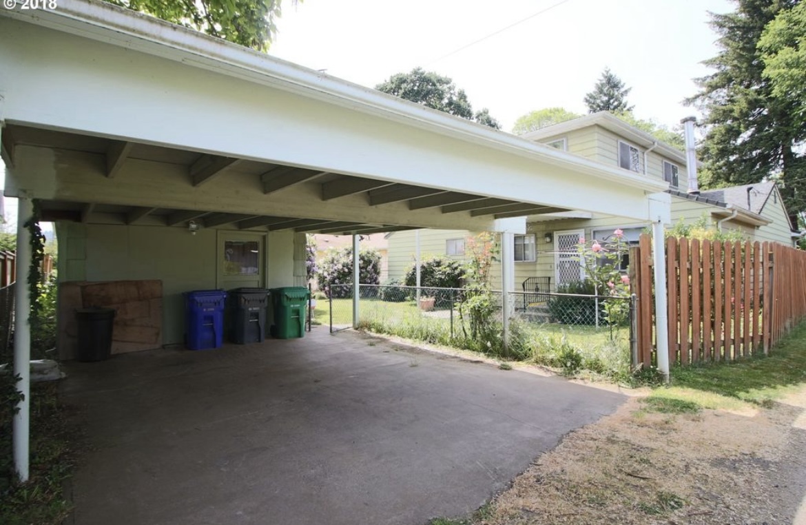 Covered Parking - 7212 N Hodge Ave