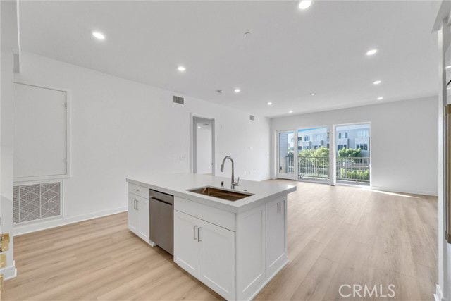 Building Photo - 4302 Rivington