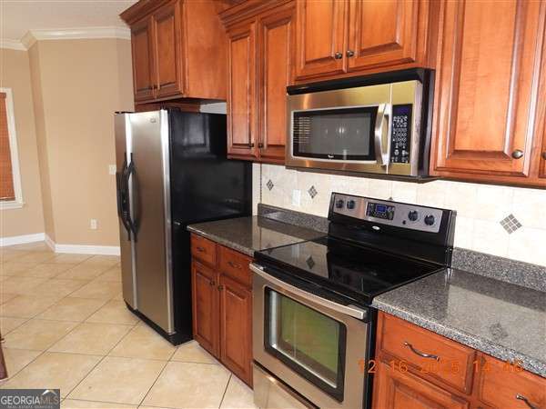 Building Photo - 493 Parish Loop