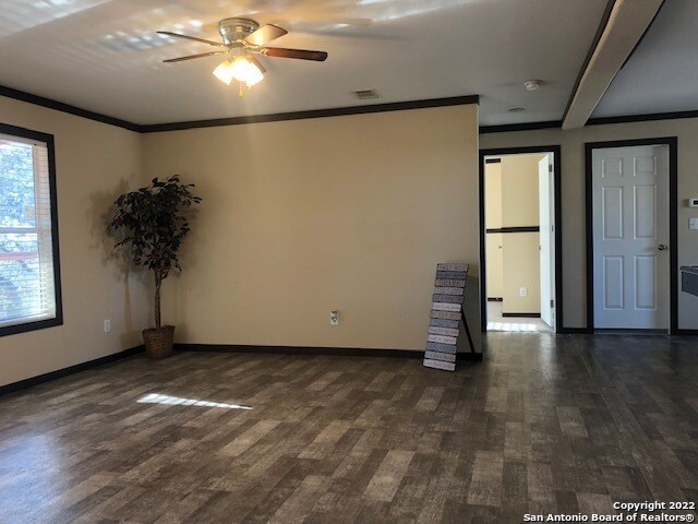 Building Photo - 833 CIMARRON-