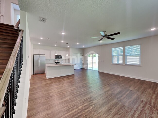 Building Photo - 12674 Percy Ln