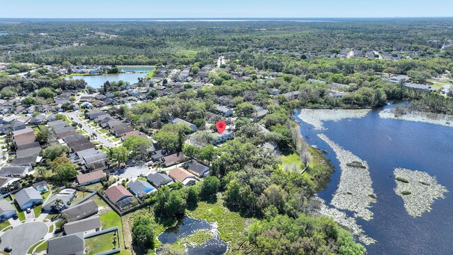 Building Photo - For rent Lake Mary townhouse 2Beth 2.5 bath