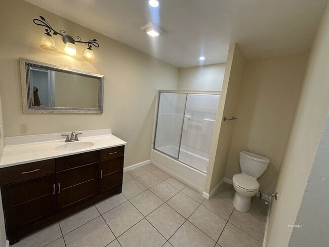 Building Photo - 26345 CA-243