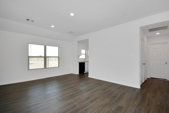 Building Photo - 32511 Orchard Haze Dr