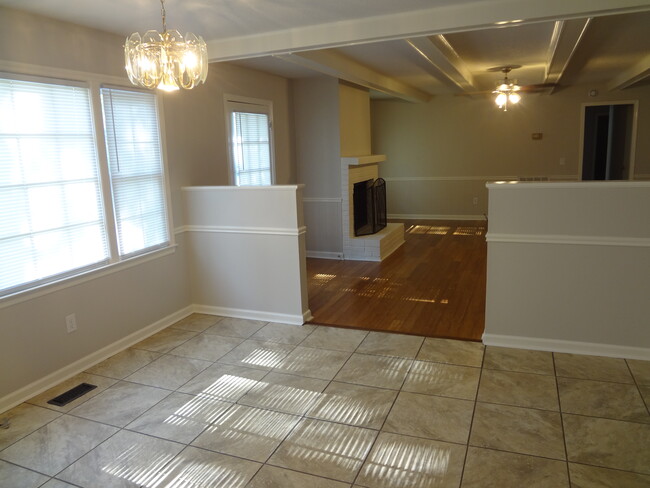 Kitchen area to family room - 724 Joyce Ln