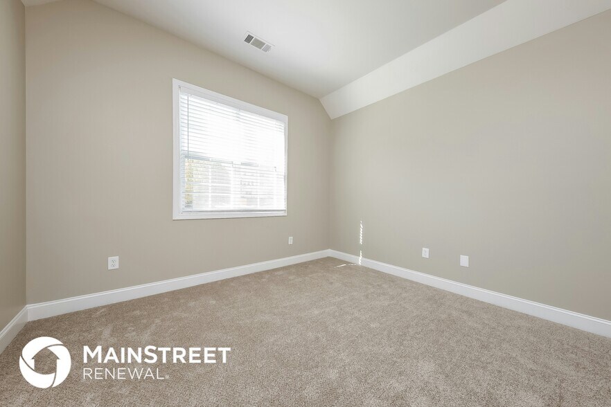 Building Photo - 2672 Blowing Wind Cir