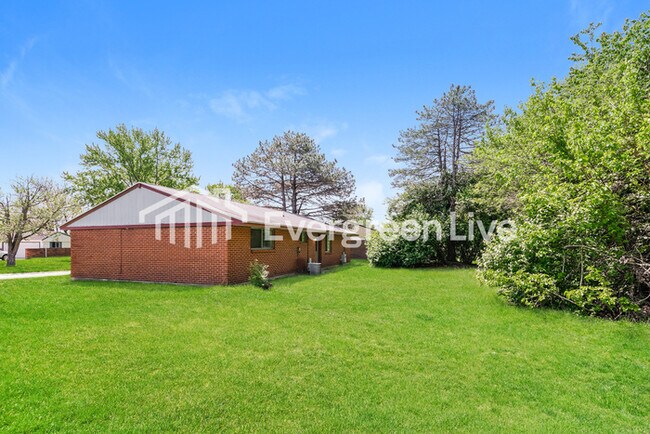 Building Photo - 5313 Pollard Way