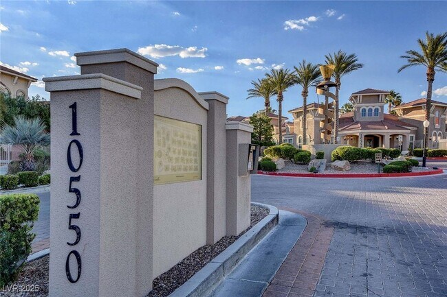 Building Photo - 10550 W Alexander Rd