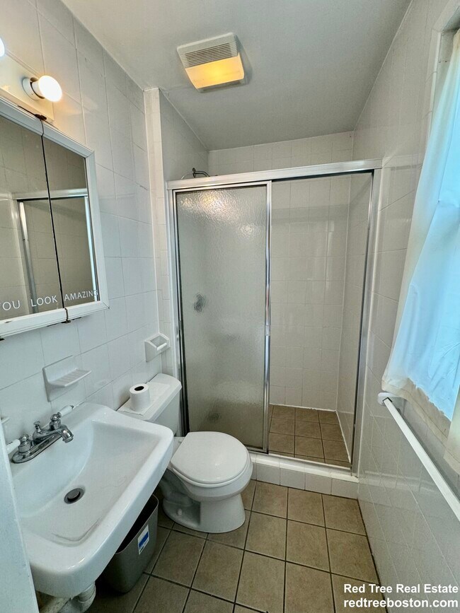 Building Photo - 28 Boulevard Terrace