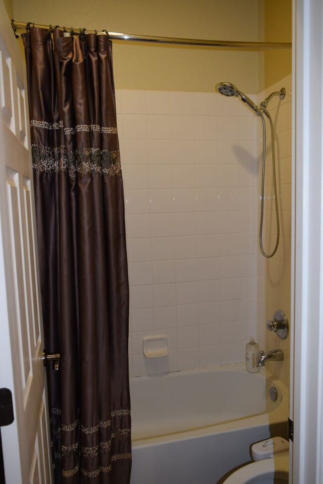 Building Photo - Gorgeous Newer 4 Bedroom in Highly sought after Riata Empire Ranch Community!