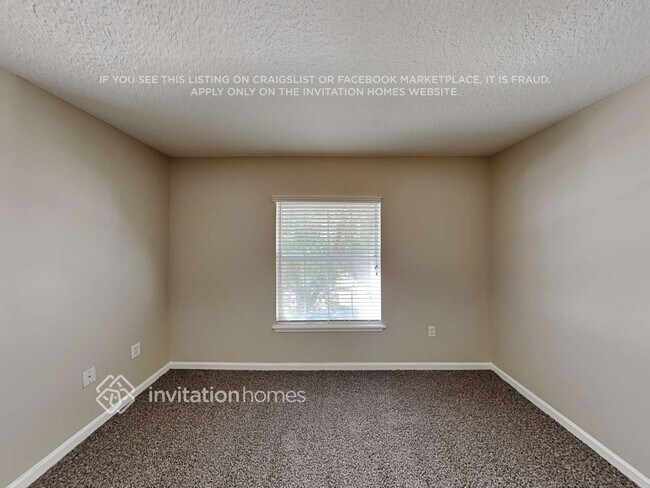 Building Photo - 708 Spruce Pine Ln