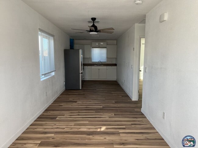 Building Photo - 1108 C.N.Perry Ave