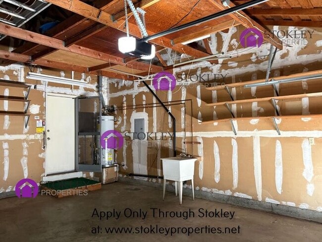 Building Photo - 18 Bonnie Pl