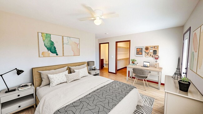 Building Photo - Story City Duplex Available NOW!