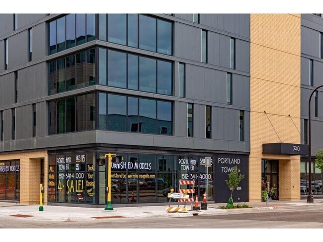 Building Photo - 740 Portland Ave