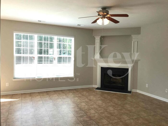 Building Photo - 5972 Odenton Ln