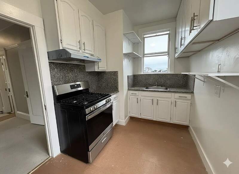 Building Photo - 224 Judah St