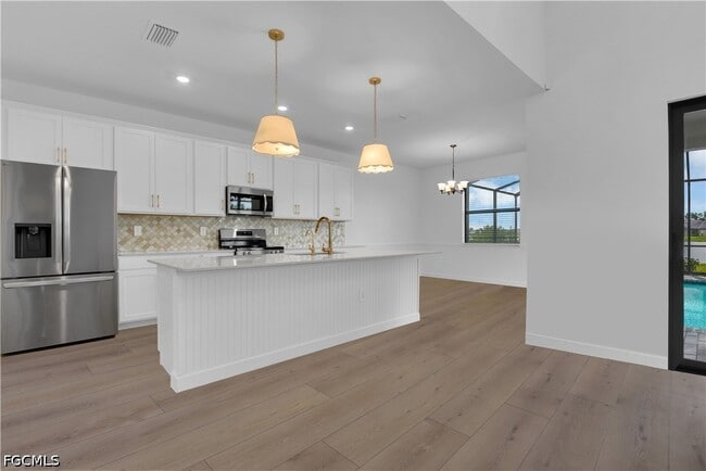 Building Photo - 10883 Timber Creek Dr