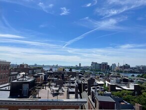 Building Photo - 37 Revere St