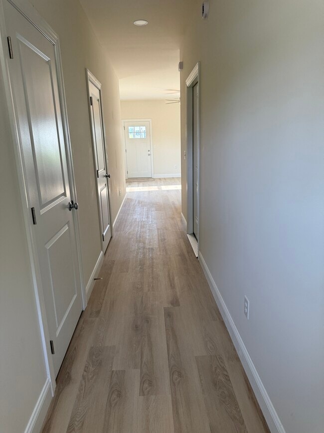 Building Photo - 499 S 100 E