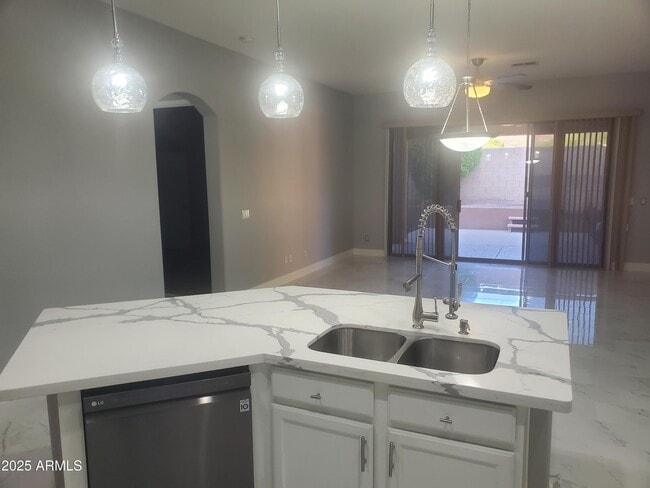 Building Photo - 26111 N 67th Dr