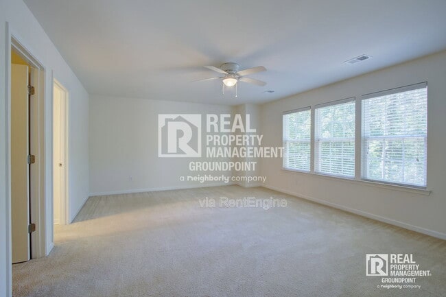 Building Photo - 104 Elliott Creek Ln