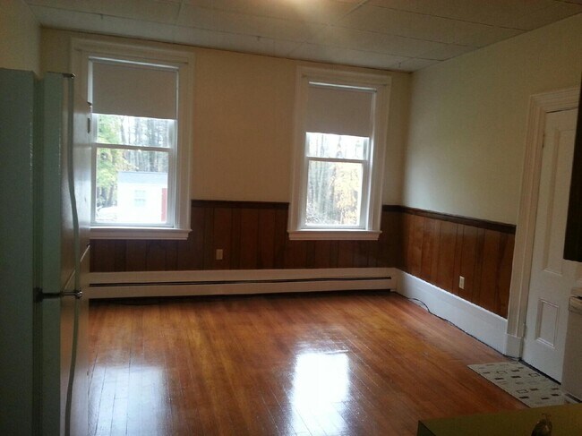 Building Photo - 9 Gambo Rd