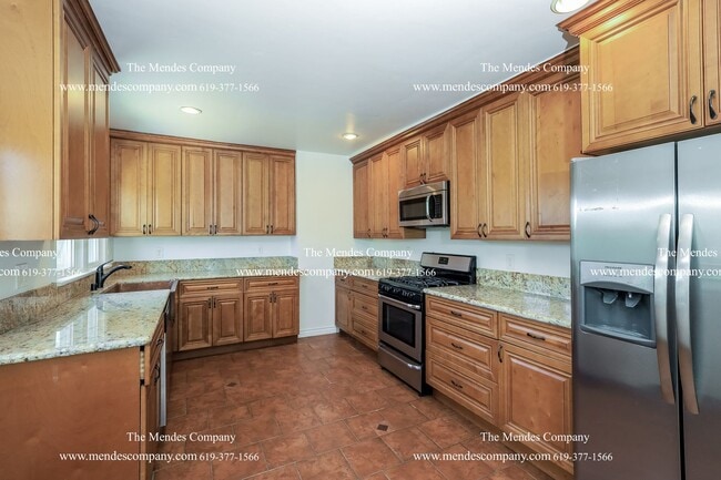 Building Photo - 4564 El Cerrito Dr