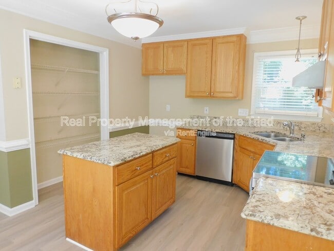 Building Photo - 5300 Lange Trail