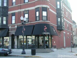 Building Photo - 611 W Briar