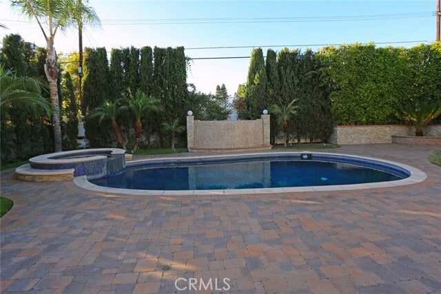 Building Photo - 831 E Orange Grove Ave