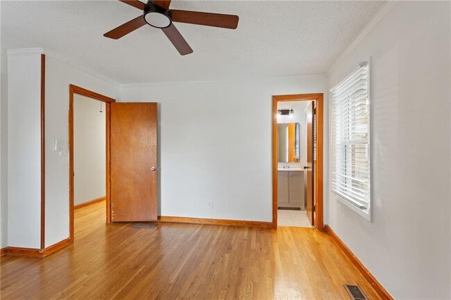 Building Photo - 798 Bank St SE