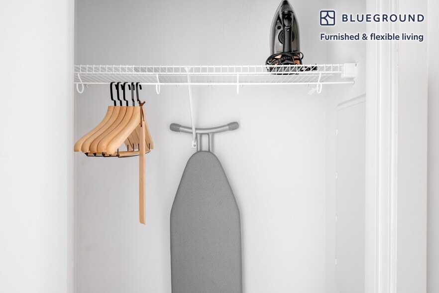 Building Photo - 455 I St NW