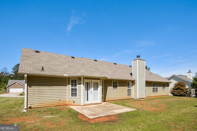 Building Photo - 155 Creekside Trail