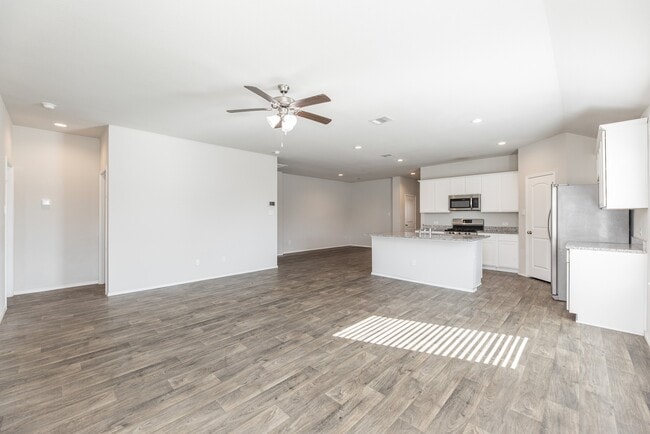 Building Photo - 22730 Busalla Trail