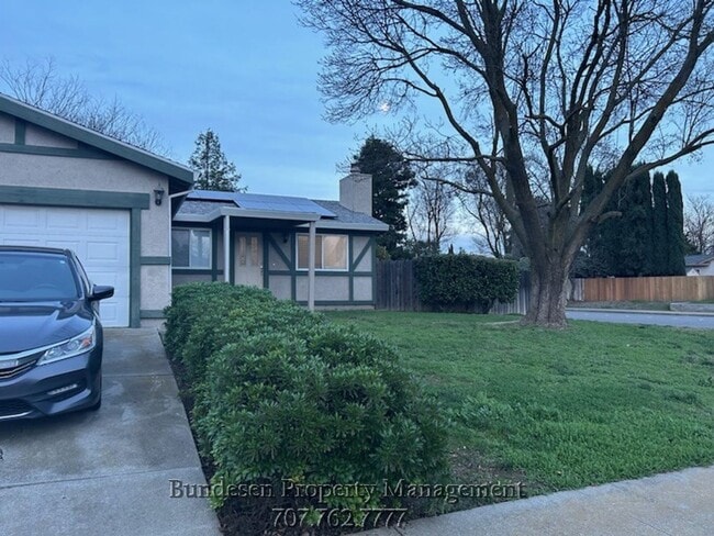 Building Photo - Open House July 5, 2026 11:00-1:00