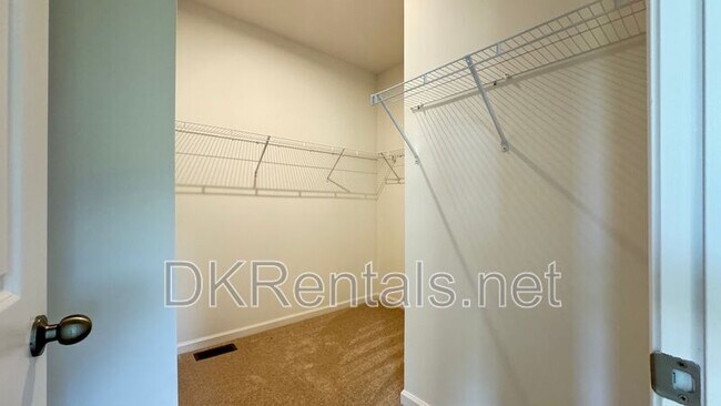 Building Photo - 1479 Creekside Cir NW