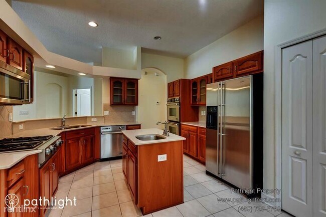 Building Photo - 4 br, 2 bath House - 8331 Lagerfeld Drive