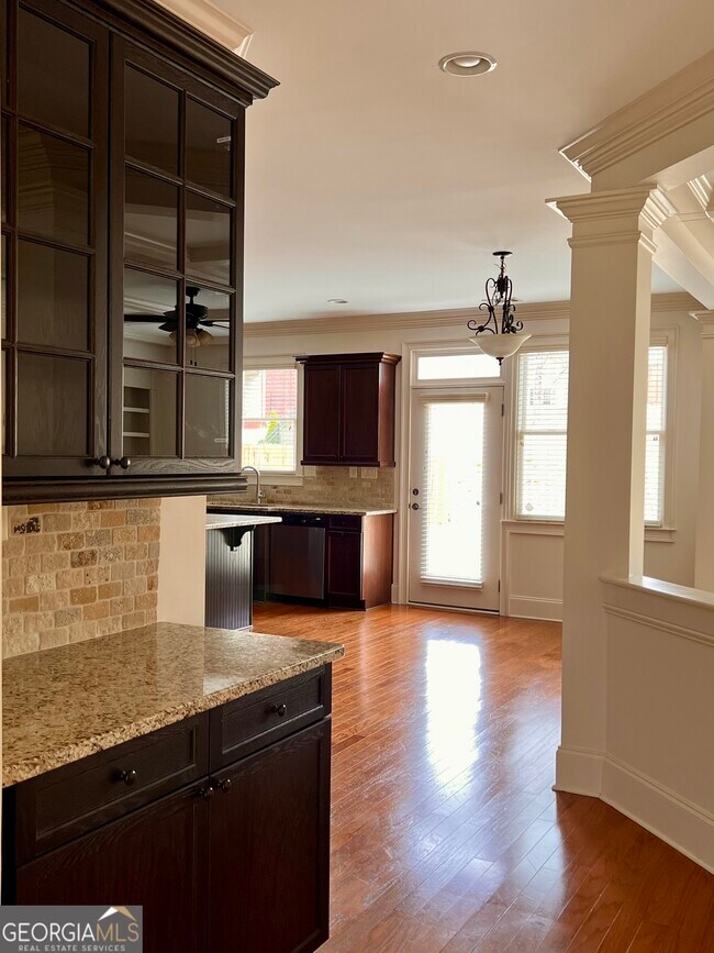 Building Photo - 3393 Willow Glen Trail