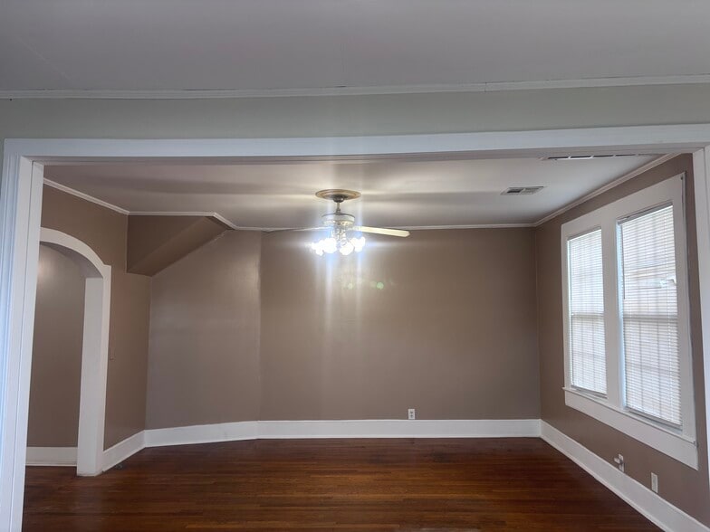 Building Photo - 104 Nouveau Ln