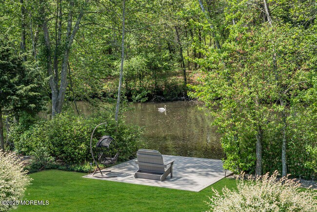 Building Photo - 620 Brookside Dr