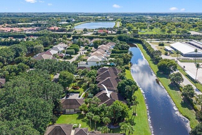 Building Photo - 2835 Polo Island Dr