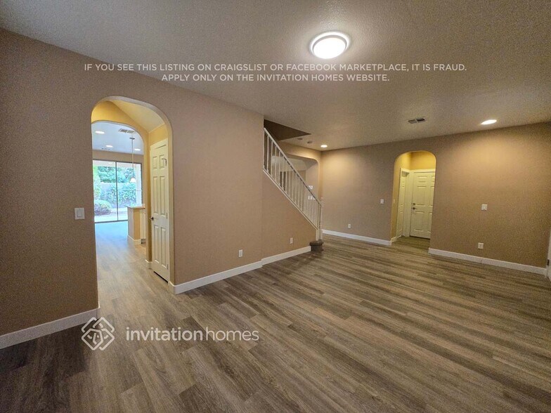 Building Photo - 4331 Oasis Plains Ave