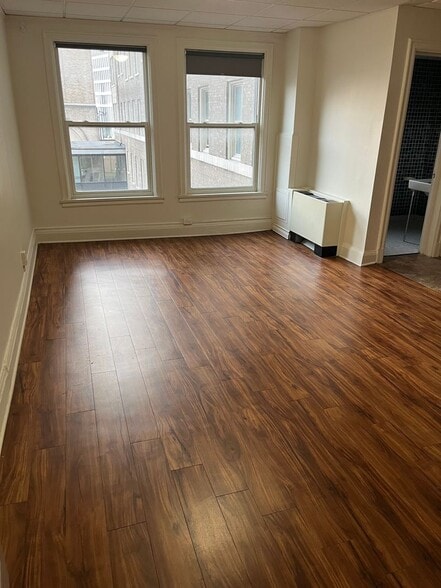 Interior Photo - 111 On East