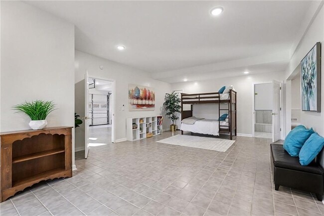 Building Photo - 241 Nacoochee Dr